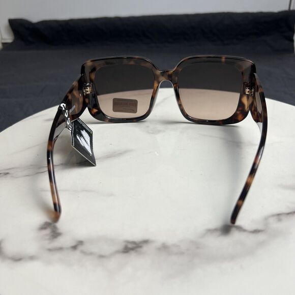 NWT True Religion Oversized Square Sunglasses Tortoise TR56404 Chic Cute Summer main image 7